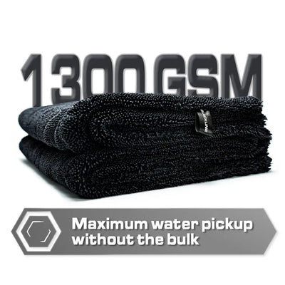 Oreve™ Blackline Twisted-Loop Towel